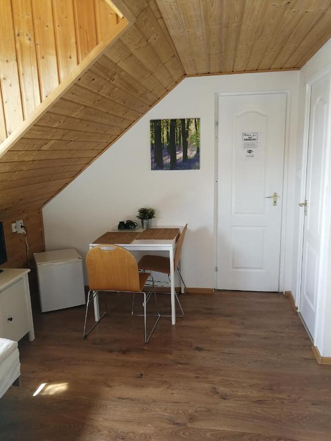 Manoka Guest House Mogyoród エクステリア 写真