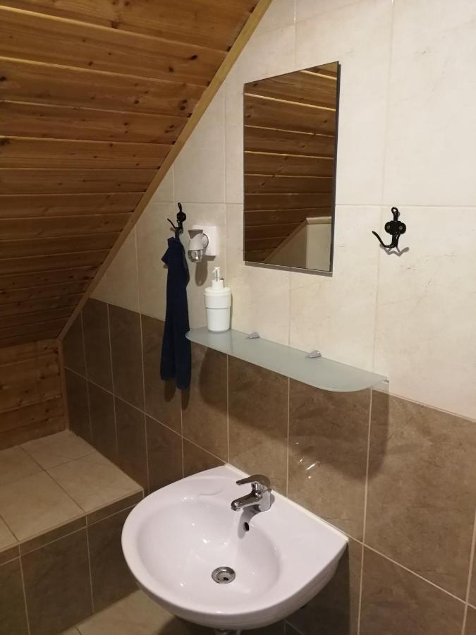 Manoka Guest House Mogyoród エクステリア 写真
