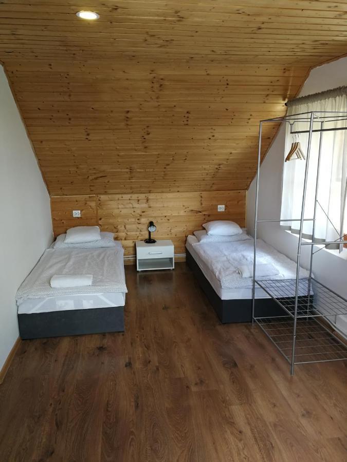 Manoka Guest House Mogyoród エクステリア 写真