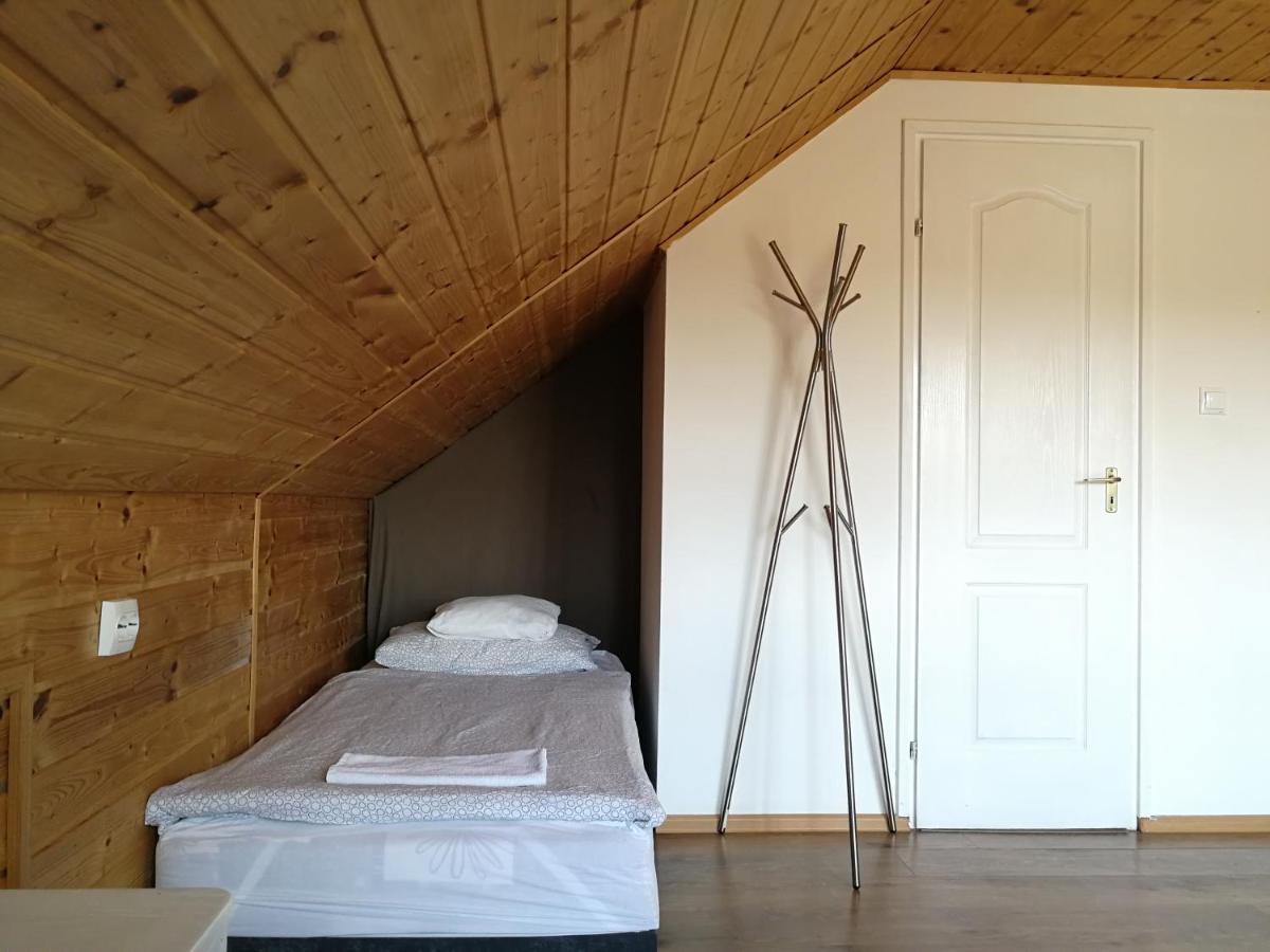 Manoka Guest House Mogyoród エクステリア 写真